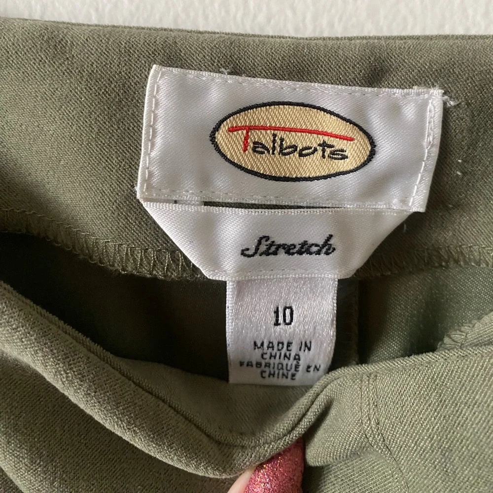 Y2K Talbots Stretch Mid-Rise Suede Floral Perforated Hem Maxi Skirt in Sage - Picture 6 of 10